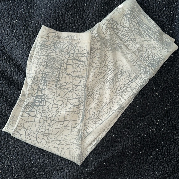 lululemon athletica Pants - Lululemon Wunder Train High-Rise Pants